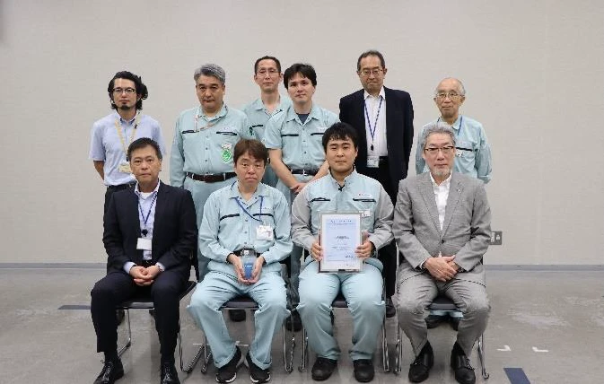 認証書 授賞式の写真